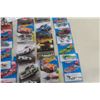 Image 3 : 25 Hot Wheels - All in Packages