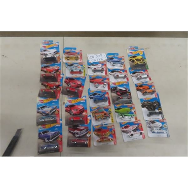 25 Hot Wheels - All in Packages