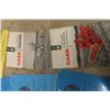 Image 5 : 9 Tractor Manuals + 2 Case Brochures + International Brochure