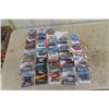 Image 1 : 25 Hot Wheels - All in Packages