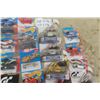 Image 4 : 25 Hot Wheels - All in Packages