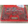 Image 2 : 40 pc Tap + Die Set