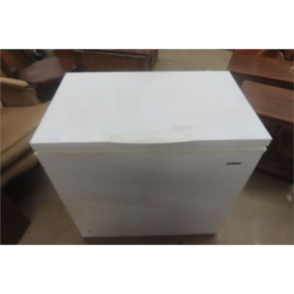 Kenmore Model 970 147522 Deep Freezer 22"×35"×35"