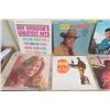 Image 5 : 33 Assorted Records: Country, Rock, Easy Listening 