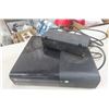 Image 2 : XBox 360 Console, Joystick + 2 Games