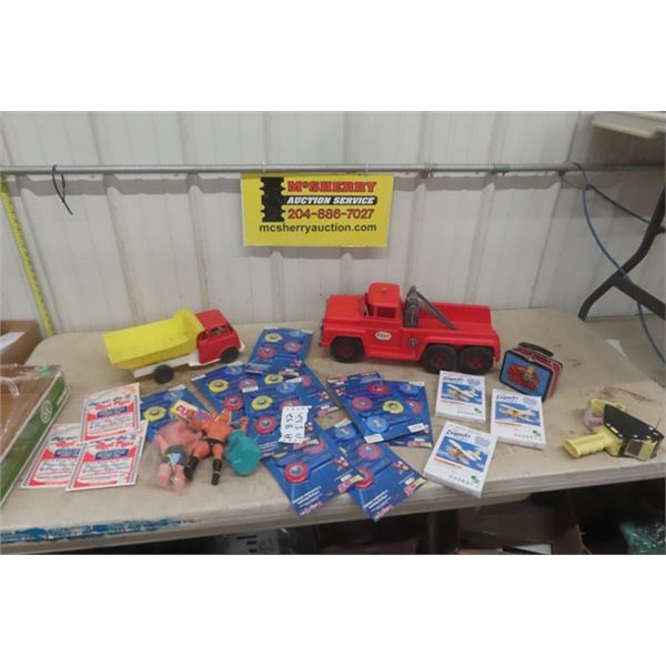 Atlas Plastic Tow Truck, Legends Assembled Wooden Air Craft, Stunt Plans, Cupid Doll, 1985 Wrestling