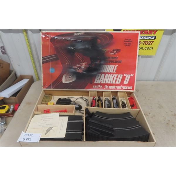 Elden 1/32 Road Race Set - Double Banked ''8'' in Original Box 