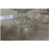 Image 5 : 2 Clear Oil Lamps, 3 Crock Style Display Jugs