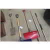 Image 3 : 5 Hand Yard Tools ; Squeegee, 2 Spades, 2 Push