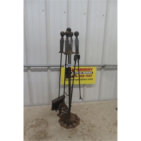 Metal Fire Place Tools with Stand 35" Tall 