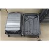 Image 5 : 6 Heys Rolling Suitcases - 2 Smaller Case in Each Larger One 