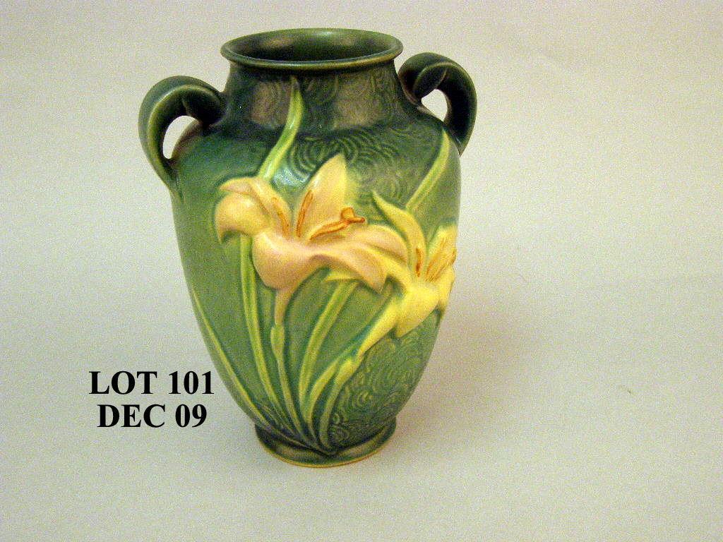 A beautiful Roseville Zephyr Lily Green vase circa 1940 marked 1348