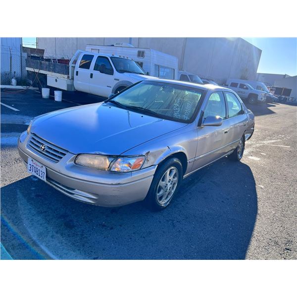 1997 Toyota Camry CE V6