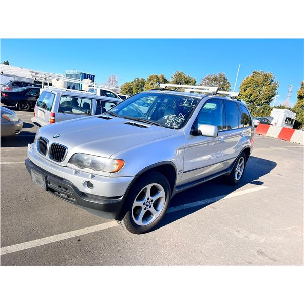 2002 BMW X5 3.0i