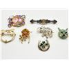 Image 2 : ASSORTED BROOCHES