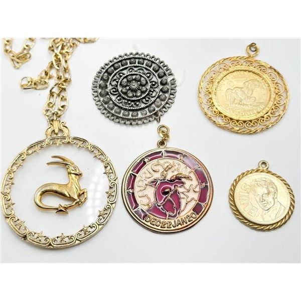 LARGE PENDANTS COLLECTION
