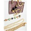 Image 2 : VINTAGE LOT NECKLACES +