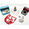 Image 1 : BROOCH SET AND MORE