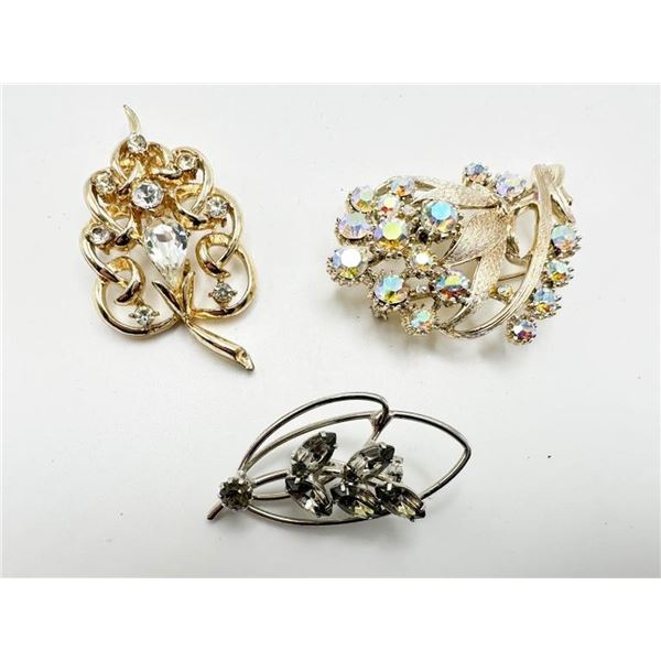 BROOCH TRIO  LOOK