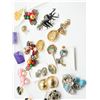 Image 2 : EARRINGS ASSORTED