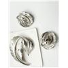 Image 2 : VINTAGE BROOCH SET