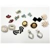 Image 1 : EARRINGS ASSORTED