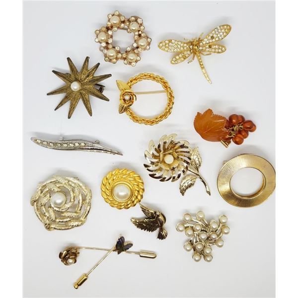 BROOCH  ASSORTMENT