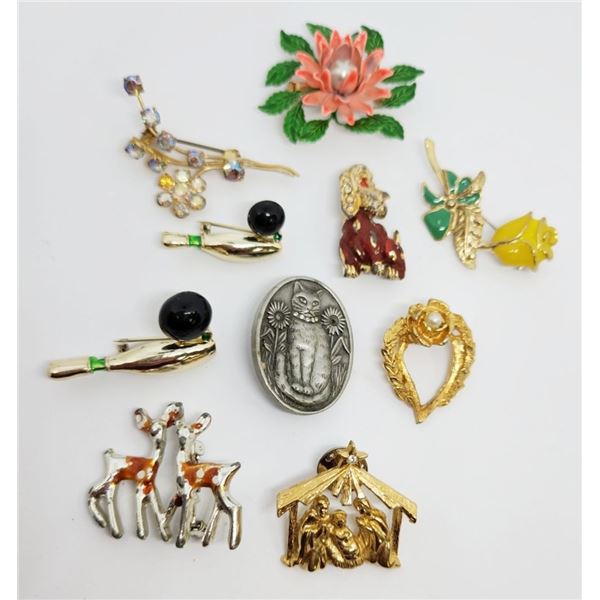 BROOCH COLLECTION