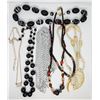 Image 1 : NECKLACES ASSORTMENT