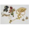 Image 1 : BROOCH COLLECTION