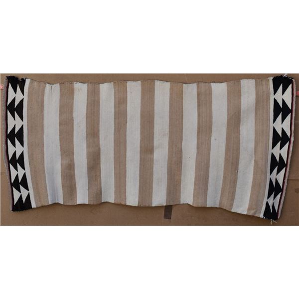 NAVAJO INDIAN TEXTILE