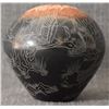 Image 2 : SANTA CLARA INDIAN POTTERY SEED JAR (ERIC TAFOYA)
