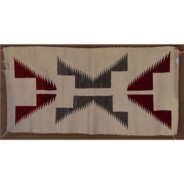 NAVAJO INDIAN TEXTILE