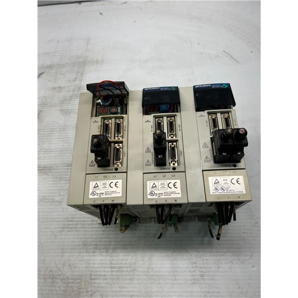 (3) Mitsubishi #MR-J2S-40B Servo Drives