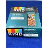 Image 2 : Kind Nuts Sea Salt & Dark Chocolate Bars (12 x 40g)