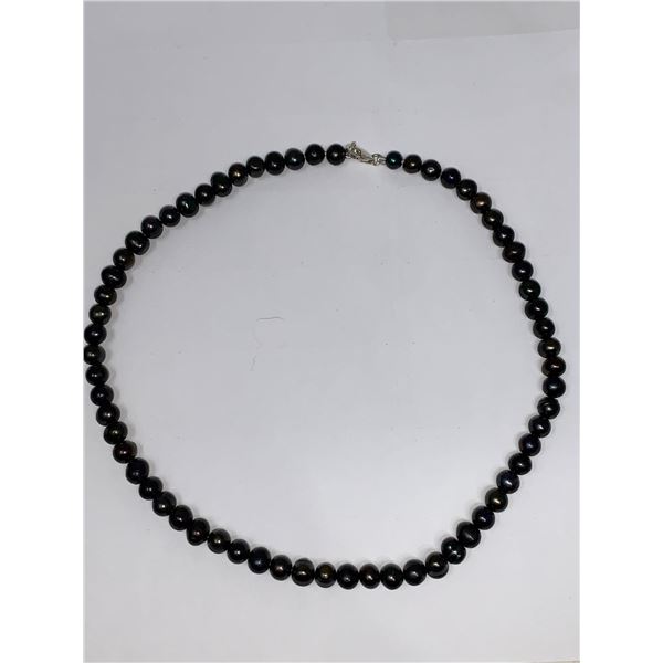 Tahitan Black Pearls total 30 Carats Ladies Strand of Pearls with certificate value $1700.00