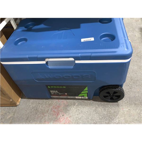 Woods Boreal 65, wheeled cooler holds up to 96 cans 65L