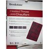 Image 4 : Brookstone heated through 50 x 60” red plaid