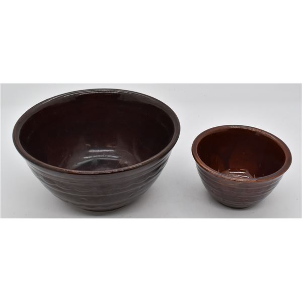 2 Vintage Marcrest Stoneware Nesting Bowls