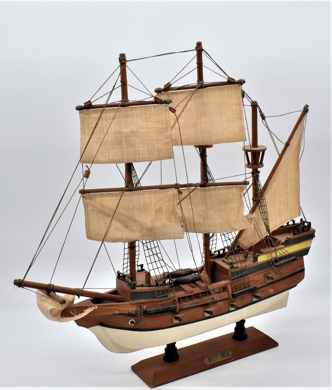 Mayflower Hand Crafted Sailing Ship Replica
