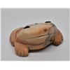 Image 1 : Zuni Dolomite Frog Fetish by Georgette Quam