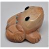 Image 2 : Zuni Dolomite Frog Fetish by Georgette Quam