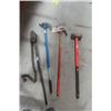Image 1 : Fiber Glass Handled Sledge Hammer, 2 Pipe Benders, Chain Wrench 