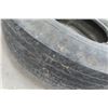 Image 2 : Uni Royal E78/14 Tire 