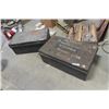 Image 1 : 2 Metal Trunks 13'' x 19'' x 32 1/2 '' 