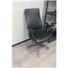 Image 2 : Black Leather Swivel Office Chair, 5 Tier Black Poly Shelf 72'' x 35'' x 16'' 