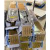 Image 1 : 8 Assorted Track Lighting (Box Damage Claim)