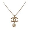 Image 2 : Chanel CC Dangle Pearl Pendant Gold-tone Necklace