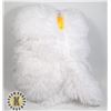 Image 1 : FLUFFY MATTRESS COVER (ROUGHLY 85"X95")