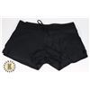 Image 1 : WOMENS SIZE M BLACK SPORTS SWIM TRUNKS